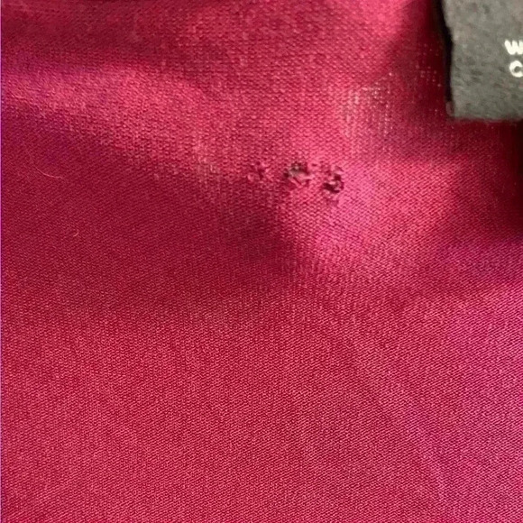 J Jill wearever collection dark pink v neck pullover tunic top. Medium petite - Picture 7 of 7